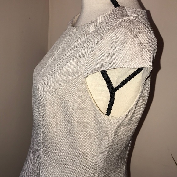 Anne Klein beautiful dress. - Picture 8 of 11